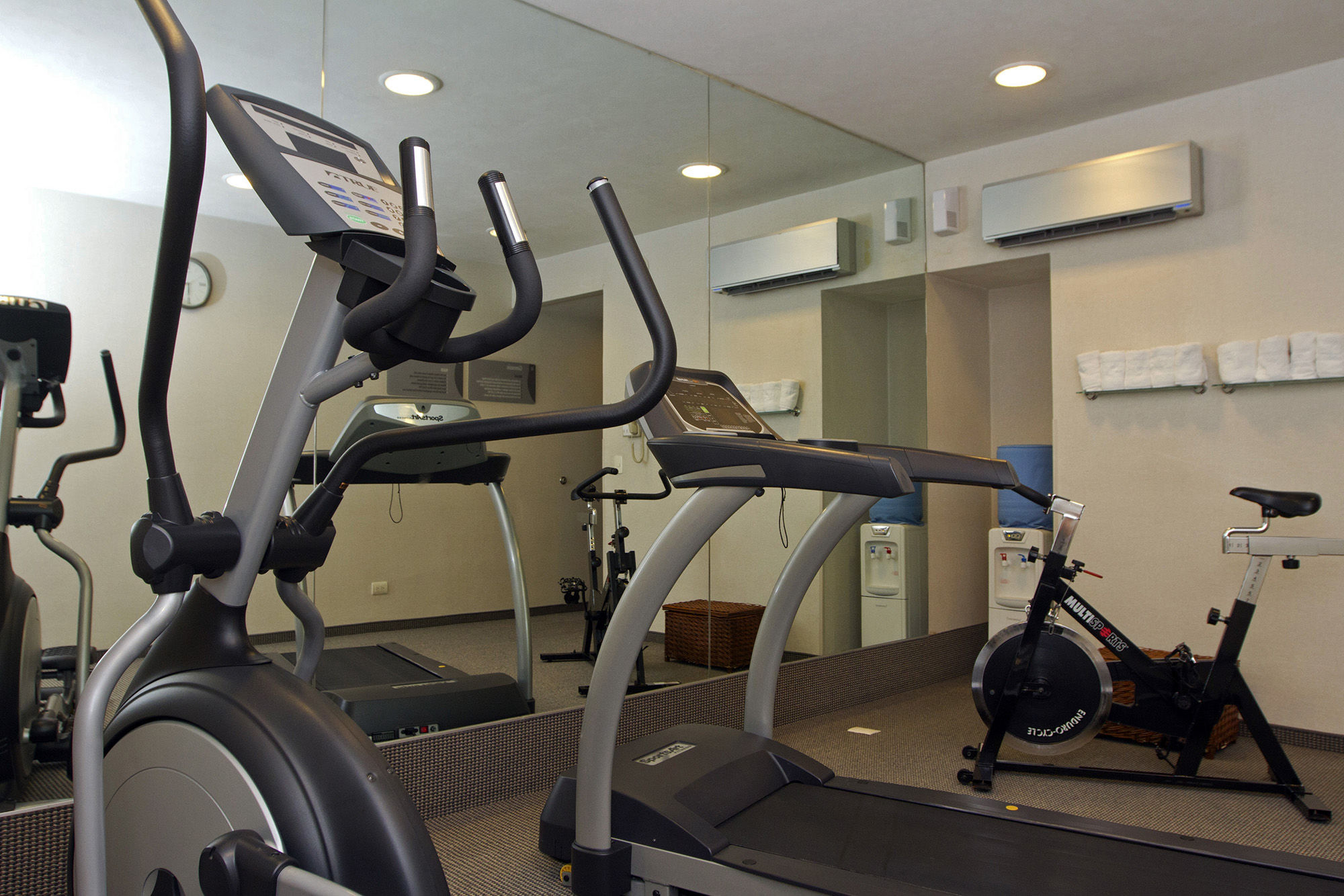 City Express Plus By Marriott Ciudad De Mexico Insurgentes Sur Dış mekan fotoğraf